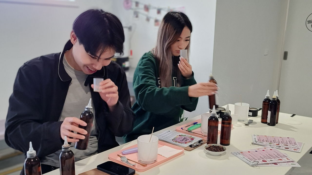 45 Minute Candle Making Workshop