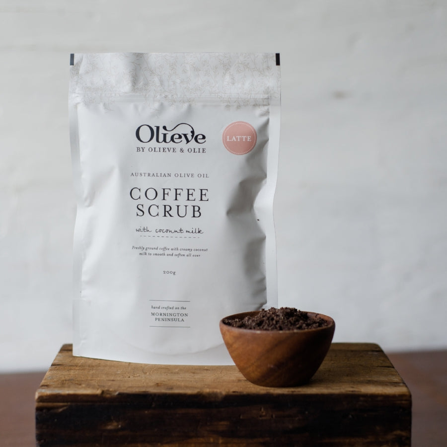 Olieve & Olie Coffee Scrub (2 fragrance options)